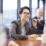 parlamentaria-tomando-la-palabra-en-streaming